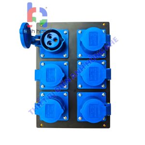 Bộ Chia Nguồn Công Nghiệp 1 Pha 6 Ổ Cắm 3 Chấu 16A 250V | HND3C16.06